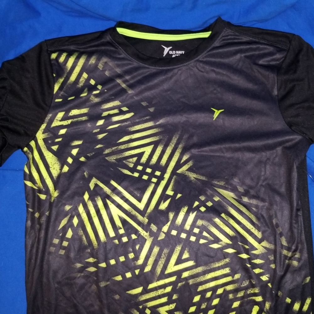 Old Navy Active T-Shirt